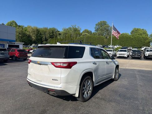 Used 2018 Chevrolet Traverse High Country AWD/4WD image 2