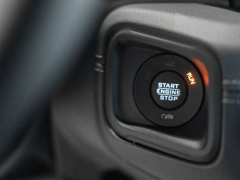 New 2026 Jeep Wrangler Unlimited Rubicon AWD/4WD image 29