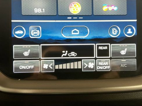 Used 2023 Subaru Ascent Premium w/ Convenience Package AWD/4WD image 15