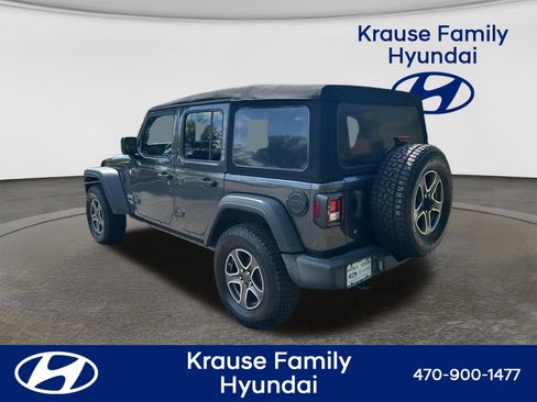 Used 2019 Jeep Wrangler Unlimited Sport S AWD/4WD image 6