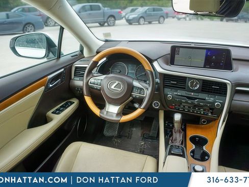 Used 2019 Lexus RX 450h AWD image 17