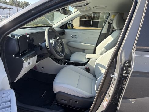 New 2026 Hyundai Kona SEL Premium image 10