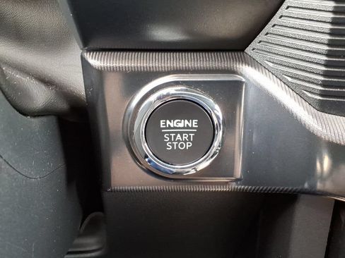 Used 2024 Ford F150 Lariat w/ Equipment Group 502A High AWD/4WD image 32