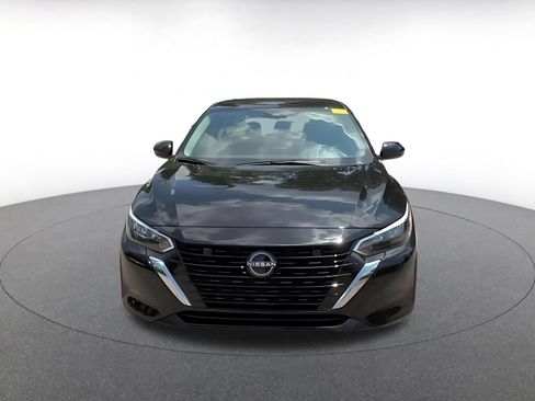 Used 2025 Nissan Sentra SV FWD image 3