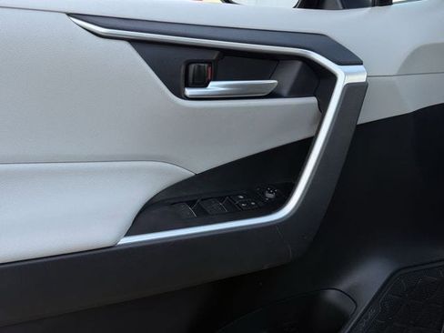 Used 2024 Toyota RAV4 XLE AWD/4WD image 25