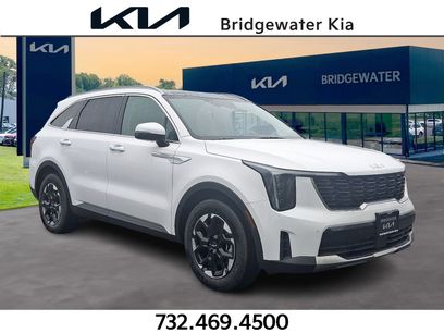 New 2025 Kia Sorento S w/ Panoramic Sunroof Package