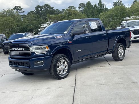 Used 2022 RAM 3500 Laramie AWD/4WD image 4