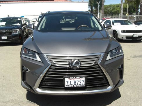 Used 2016 Lexus RX 350 FWD w/ Premium Package image 2