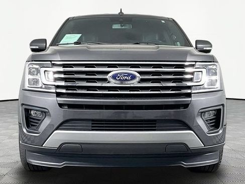 Used 2021 Ford Expedition Max XLT RWD image 2