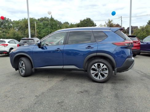 Used 2023 Nissan Rogue SV w/ SV Premium B Package AWD/4WD image 8