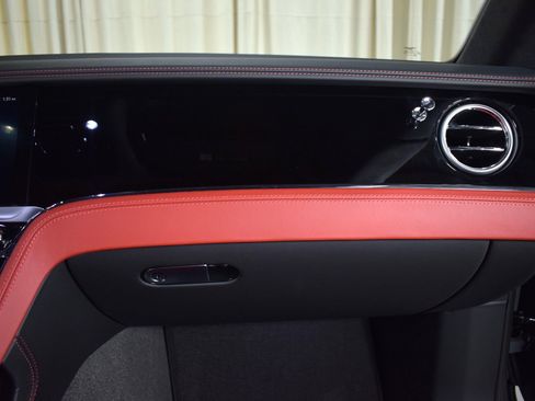 New 2026 Bentley Continental GT AWD/4WD image 25