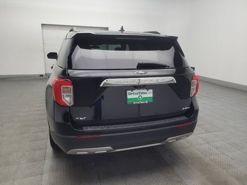 Used 2023 Ford Explorer XLT w/ Equipment Group 202A AWD/4WD image 6