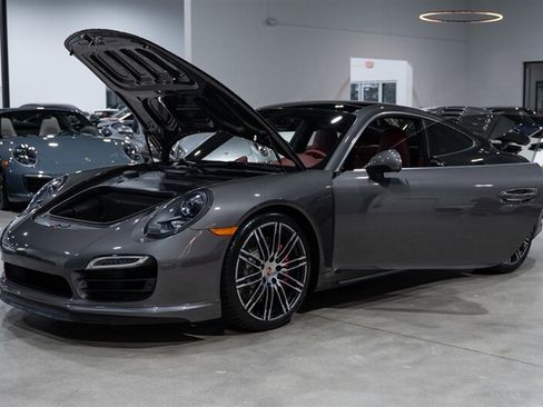 Used 2014 Porsche 911 Turbo w/ Sport Chrono Package AWD/4WD image 32