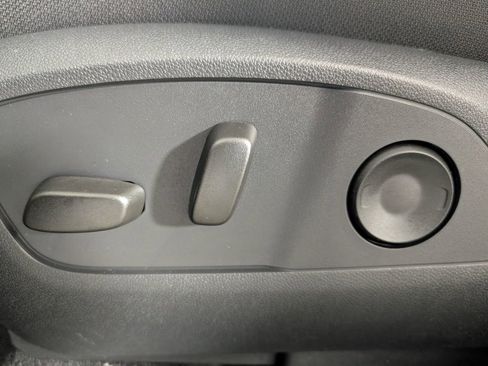 New 2025 GMC Acadia Elevation w/ Super Cruise Package image 17