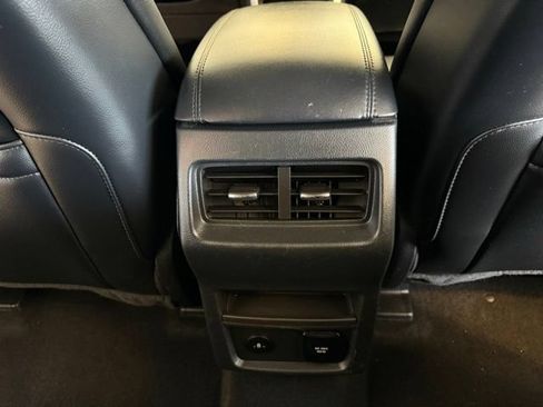 Used 2022 Ford Edge SEL w/ Convenience Package AWD/4WD image 23