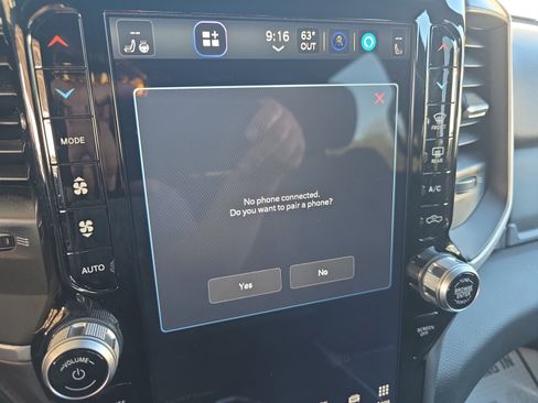 Used 2023 RAM 1500 Lone Star image 14