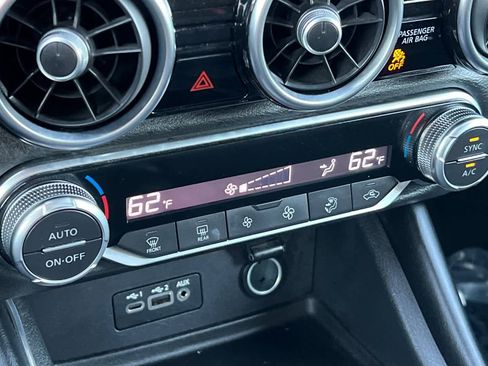 Used 2021 Nissan Sentra SR image 22