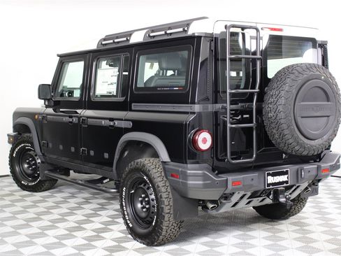 New 2025 INEOS Grenadier Base image 3