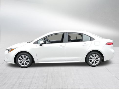 Certified 2026 Toyota Corolla LE image 4