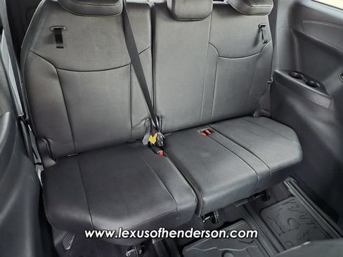 Used 2025 Toyota Sienna XLE Woodland Edition AWD/4WD image 15
