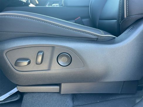 New 2026 Chevrolet Silverado EV LT image 10