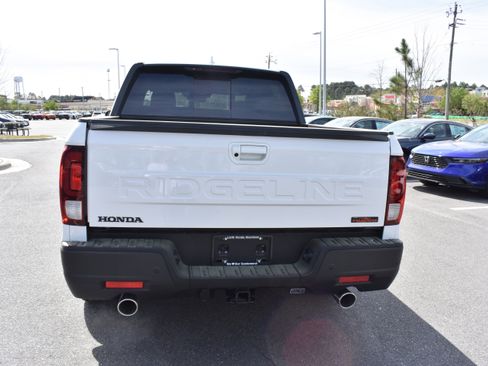 New 2026 Honda Ridgeline TrailSport image 8