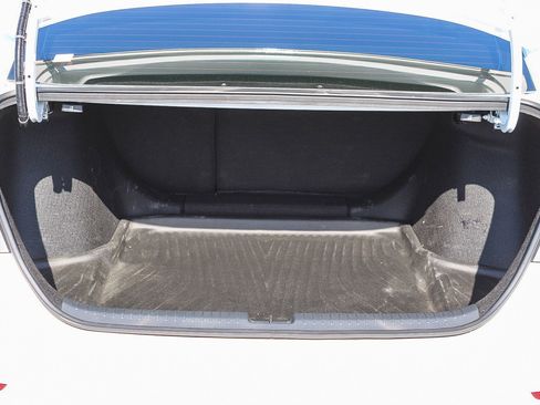 Used 2024 Honda Accord EX image 27