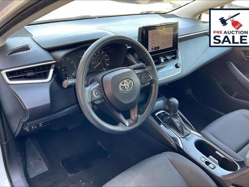 Used 2023 Toyota Corolla LE FWD image 14