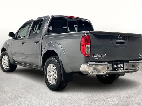 Used 2017 Nissan Frontier SV image 15
