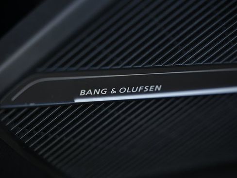 Used 2025 Audi Q5 2.0T Premium Plus w/ Premium Plus Package image 19