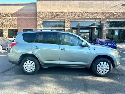 Used 2007 Toyota RAV4 2WD image 4