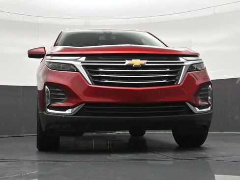 Used 2024 Chevrolet Equinox Premier FWD image 34