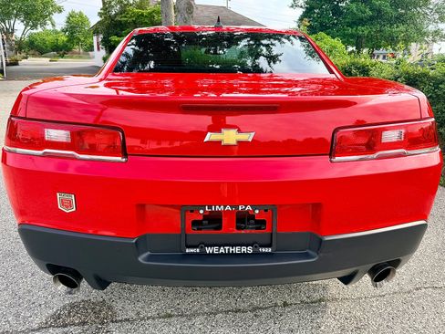 Used 2015 Chevrolet Camaro LS RWD image 5