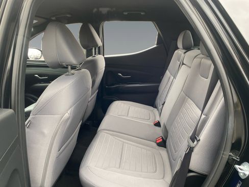 Used 2023 Hyundai Santa Cruz SEL FWD image 13