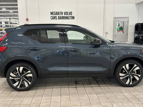 Used 2026 Volvo XC40 B5 Ultra w/ Protection Package Premier image 4