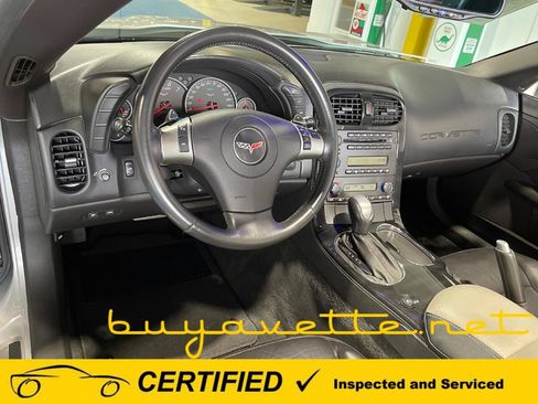 Used 2009 Chevrolet Corvette Convertible w/ Preferred Equipment Group RWD image 17