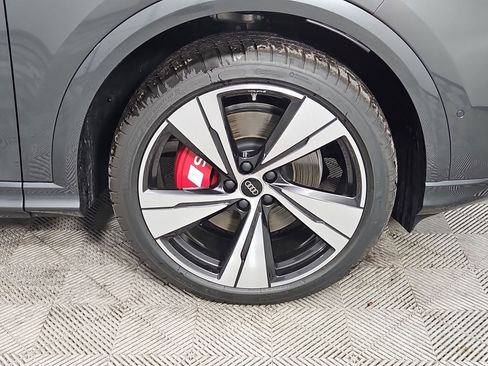 New 2026 Audi SQ5 Premium Plus image 10
