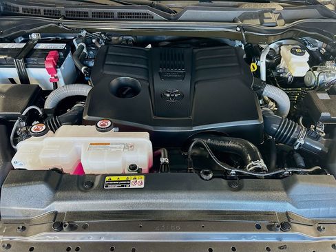 Used 2025 Toyota Tundra SR5 w/ SX Package RWD image 26