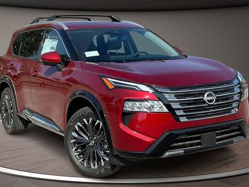 New 2026 Nissan Rogue Platinum w/ Platinum Premium Package image 2