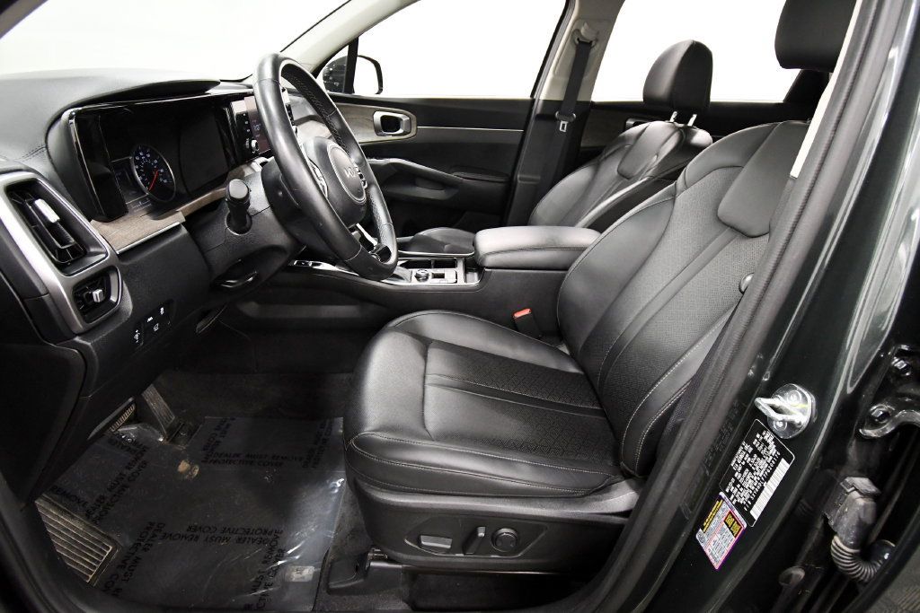 Certified 2023 Kia Sorento X-Line EX AWD/4WD image 14