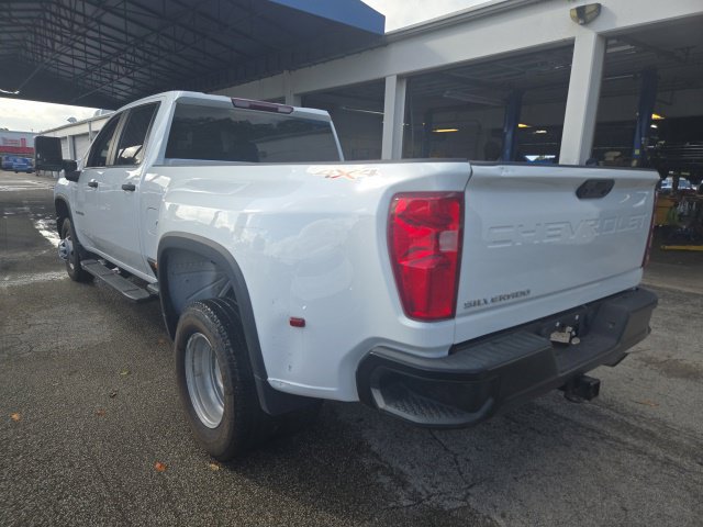 Used 2024 Chevrolet Silverado 3500 W/T AWD/4WD image 6