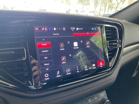 New 2023 Dodge Durango GT RWD image 13