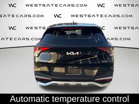Used 2025 Kia Sportage EX image 8