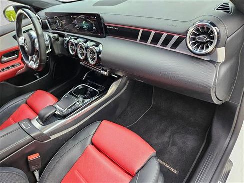 Certified 2022 Mercedes-Benz CLA 35 AMG 4MATIC image 20