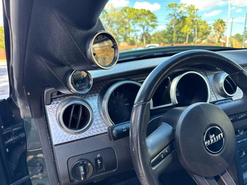 Used 2008 Ford Mustang GT image 11