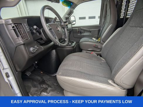 Used 2021 GMC Savana 2500 w/ Driver Convenience Package image 22