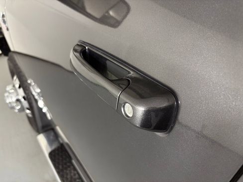 Used 2020 RAM 3500 Big Horn w/ Level 1 Equipment Group image 13