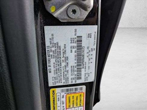 Used 2017 Ford Fusion Titanium image 16