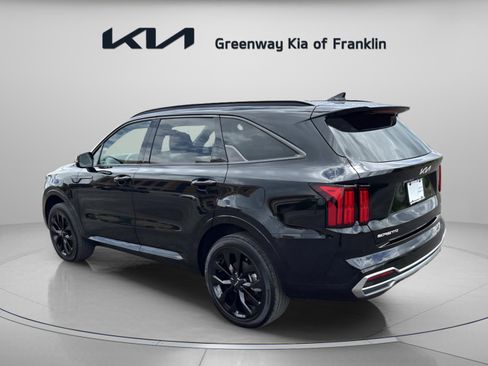 Used 2023 Kia Sorento SX AWD/4WD image 5