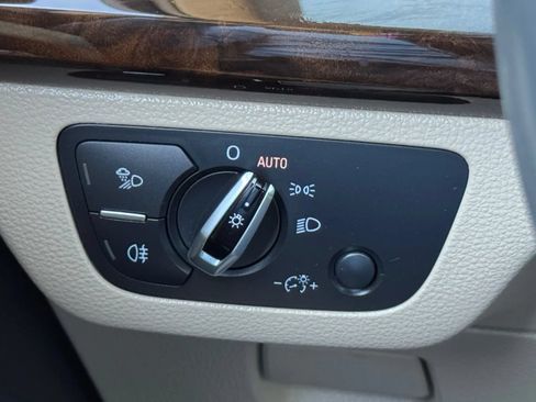 Used 2018 Audi Q5 2.0T Premium Plus AWD/4WD image 38